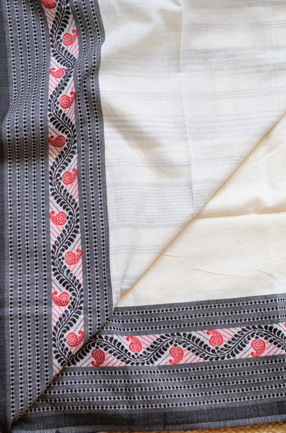 Off White Bengal Tangail Handloom Saree