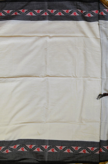 Off White Bengal Tangail Handloom Saree