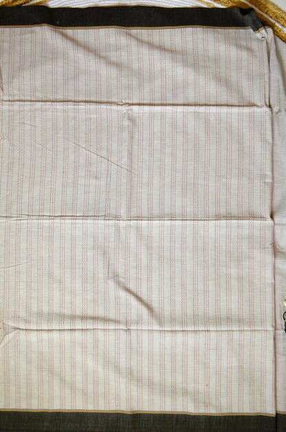 Beige Buttery Mul Cotton Bengal Muslin Kantha Handloom Saree