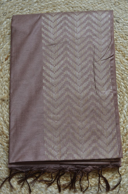 Brown Contemporary Thread Work Vegan Silk Handloom Saree