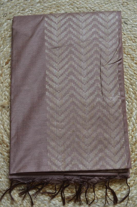 Brown Contemporary Thread Work Vegan Silk Handloom Saree