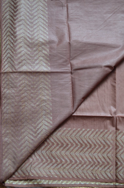 Brown Contemporary Thread Work Vegan Silk Handloom Saree