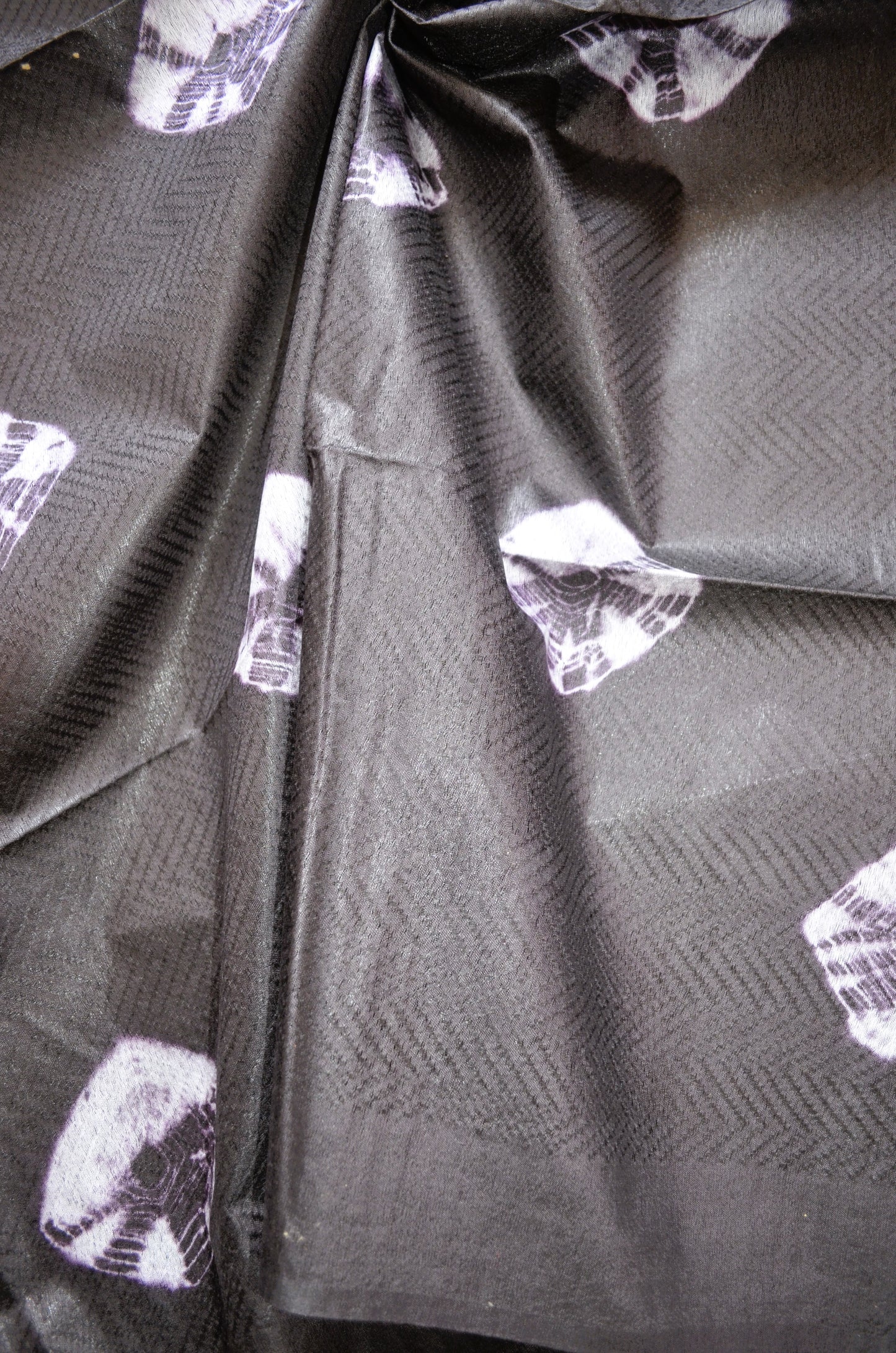 Wine Contemporary Jacquard Vegan Silk Handloom Saree