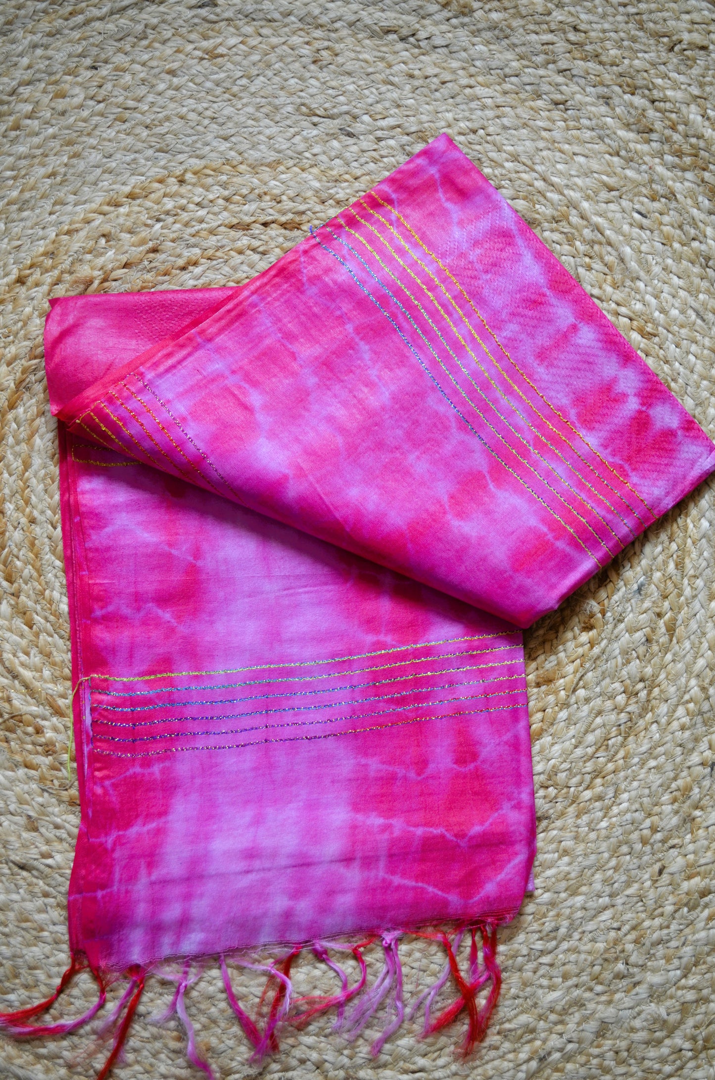Magenta Contemporary Jacquard Vegan Silk Handloom Saree