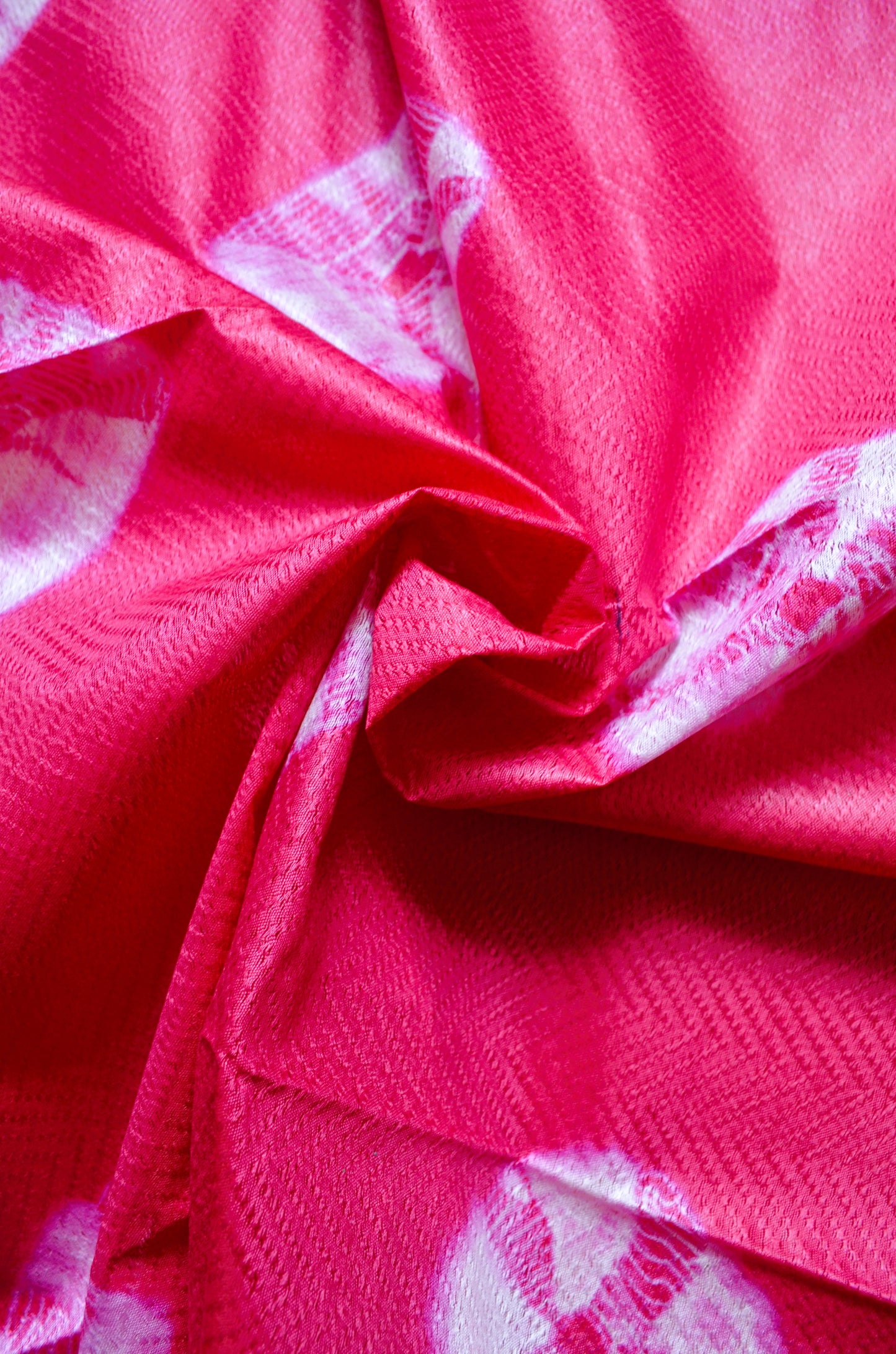 Magenta Contemporary Jacquard Vegan Silk Handloom Saree