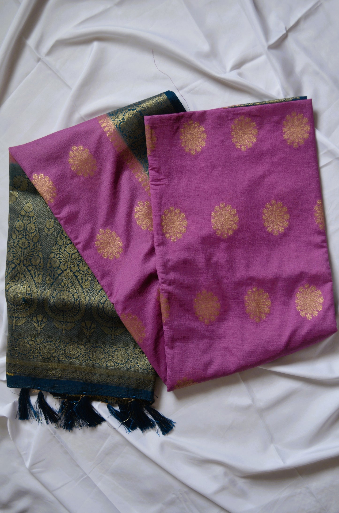 Mauve Banarasi Zari Crepe Silk Saree