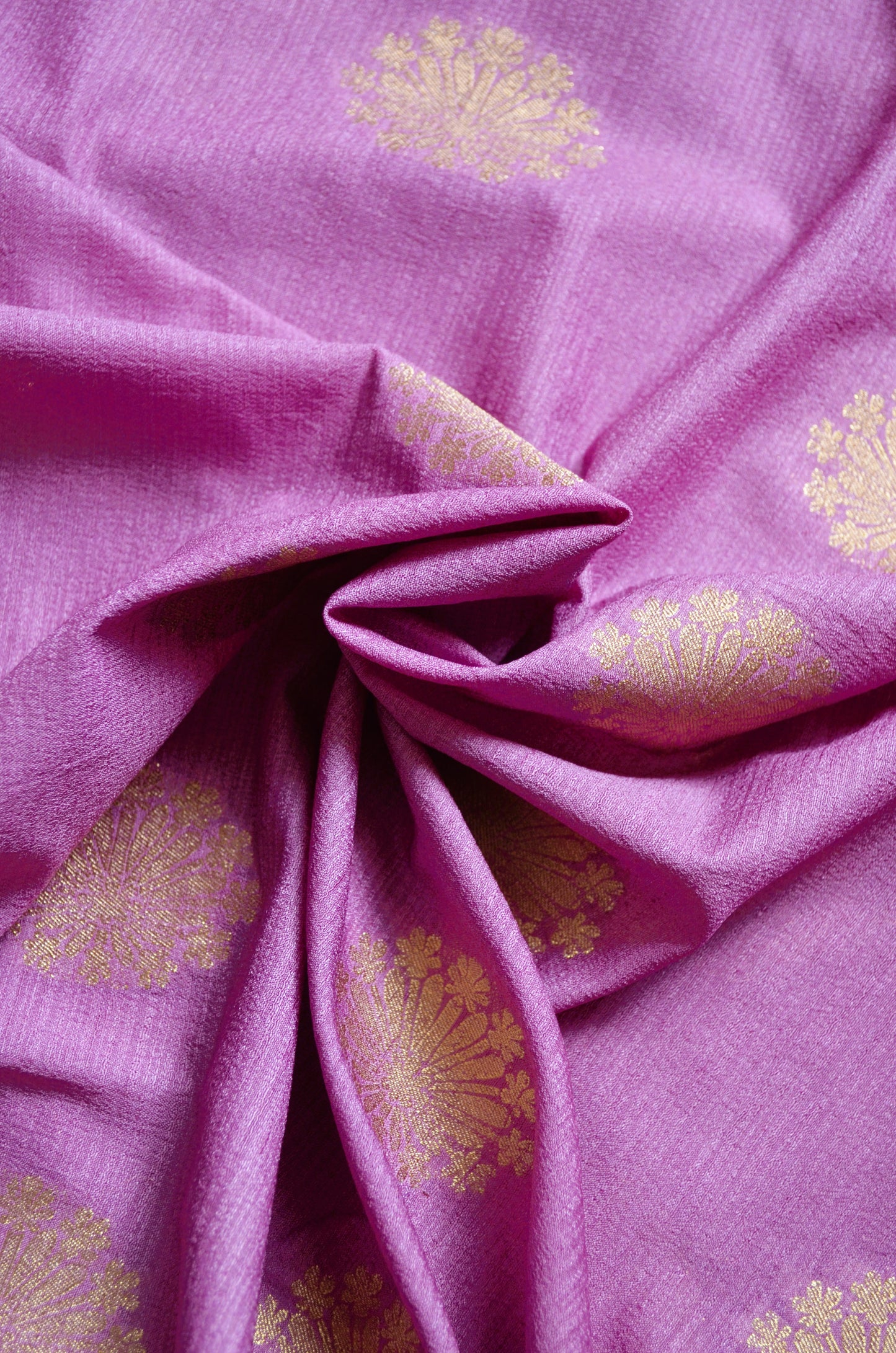 Mauve Banarasi Zari Crepe Silk Saree
