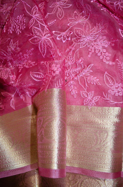 Mauve Embriodered Chikankari Saree