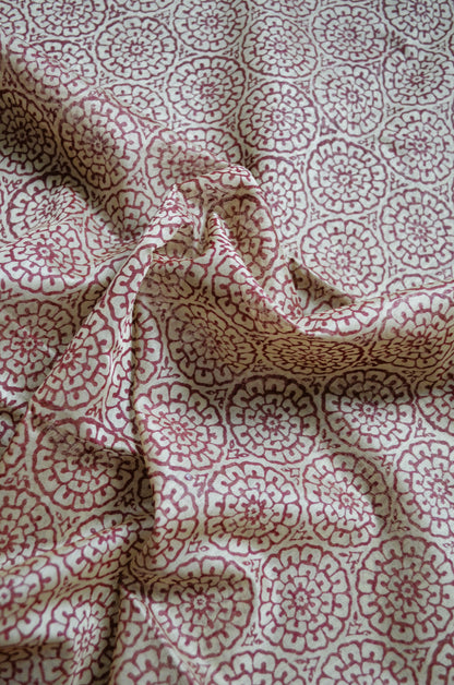 Beige Red Block Print Pure Silk Handloom Saree