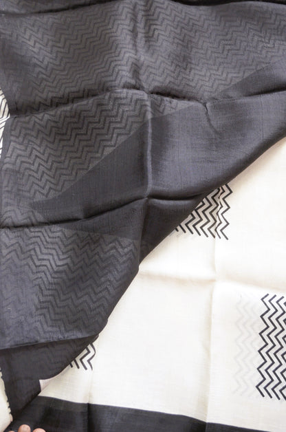 Off White Block Print Pure Silk Handloom Saree
