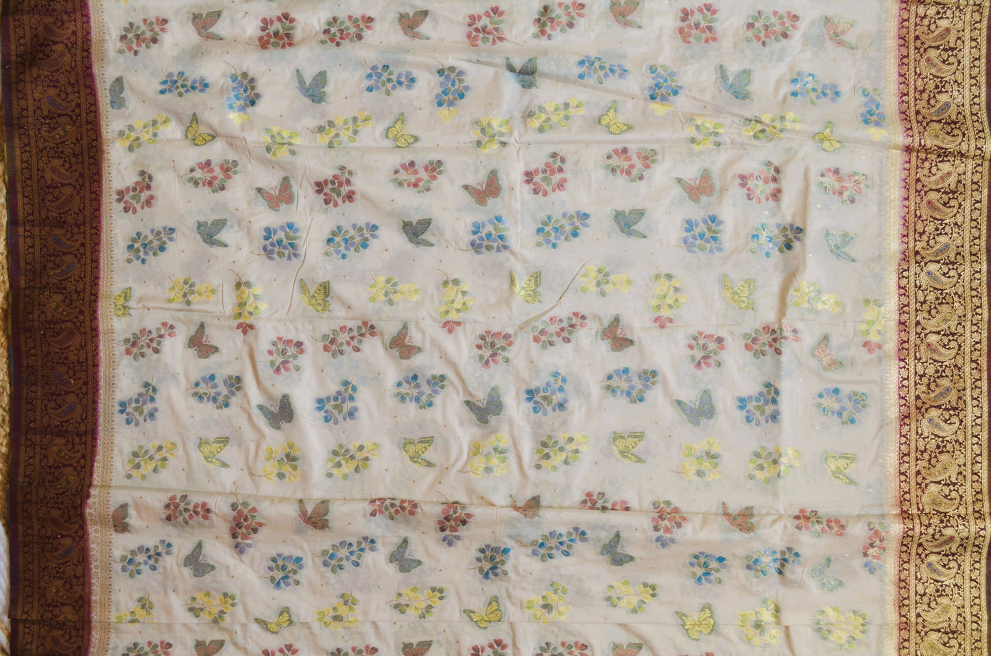 Off White Banarasi Silk Saree with Meenakari