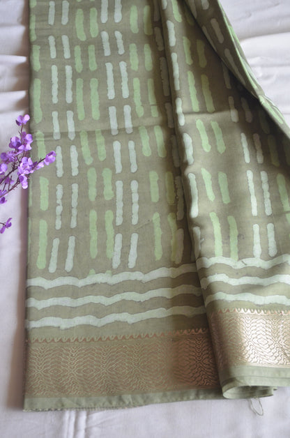 Olive Maheshwari Dabu Block Print Vegan Silk Handloom Saree