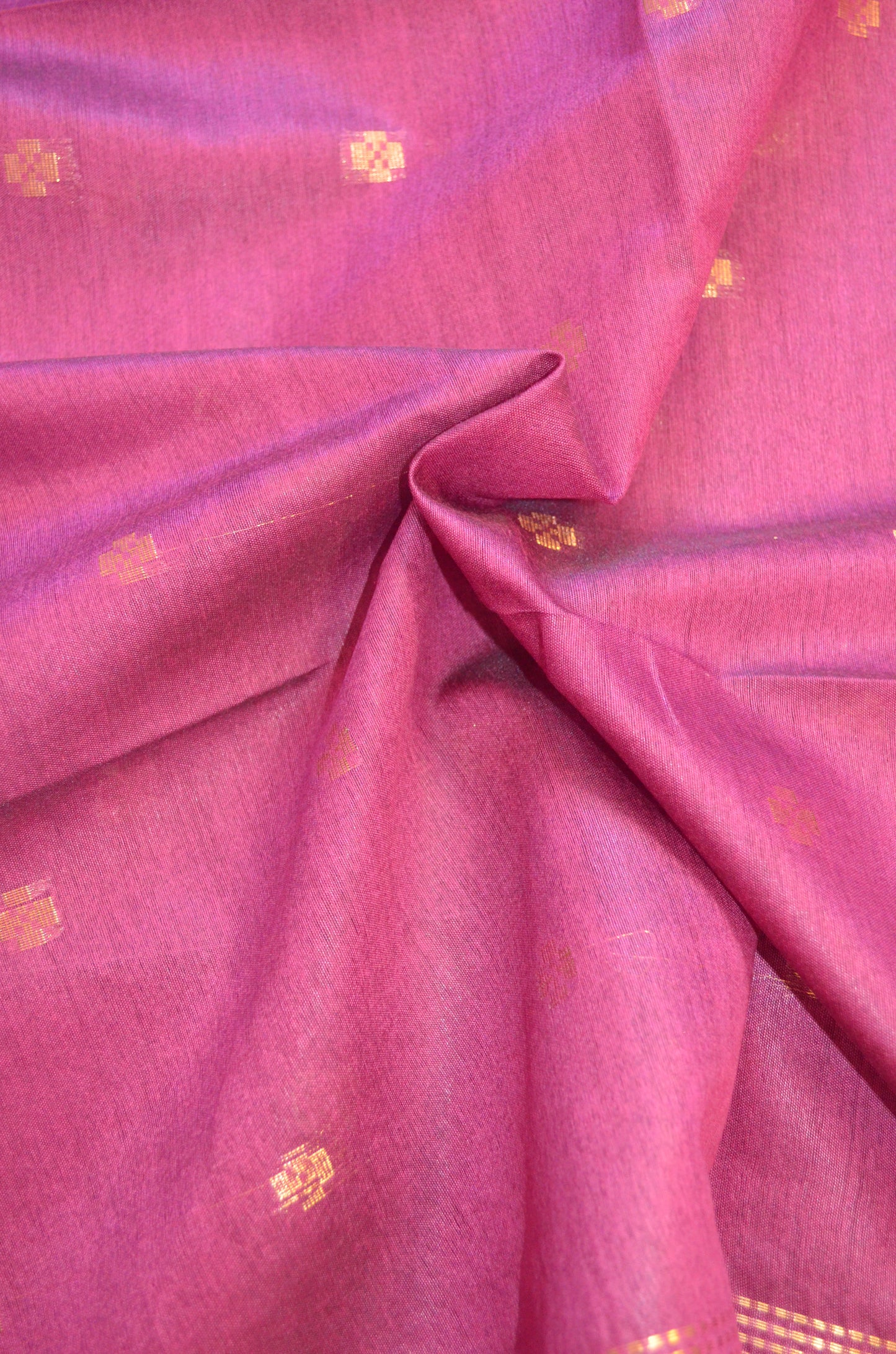 Rouge Contemporary Zari Vegan Silk Saree