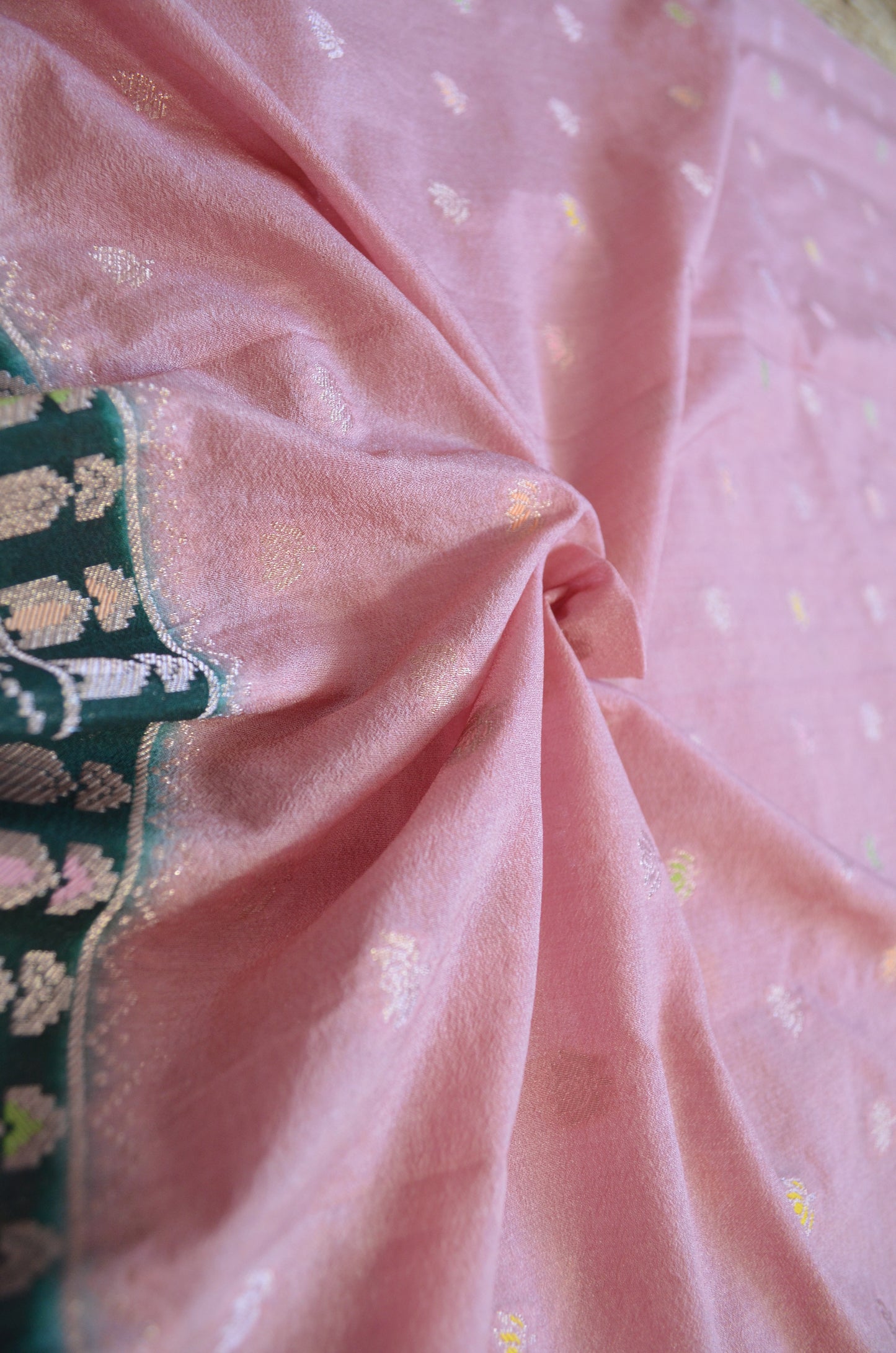 Bollywood Beauties - Luxury Silk Blend Saree