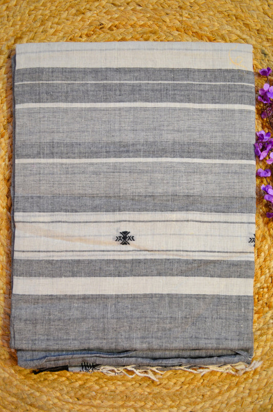 Grey White Buttery Mul Cotton Bengal Khadi Handloom Saree