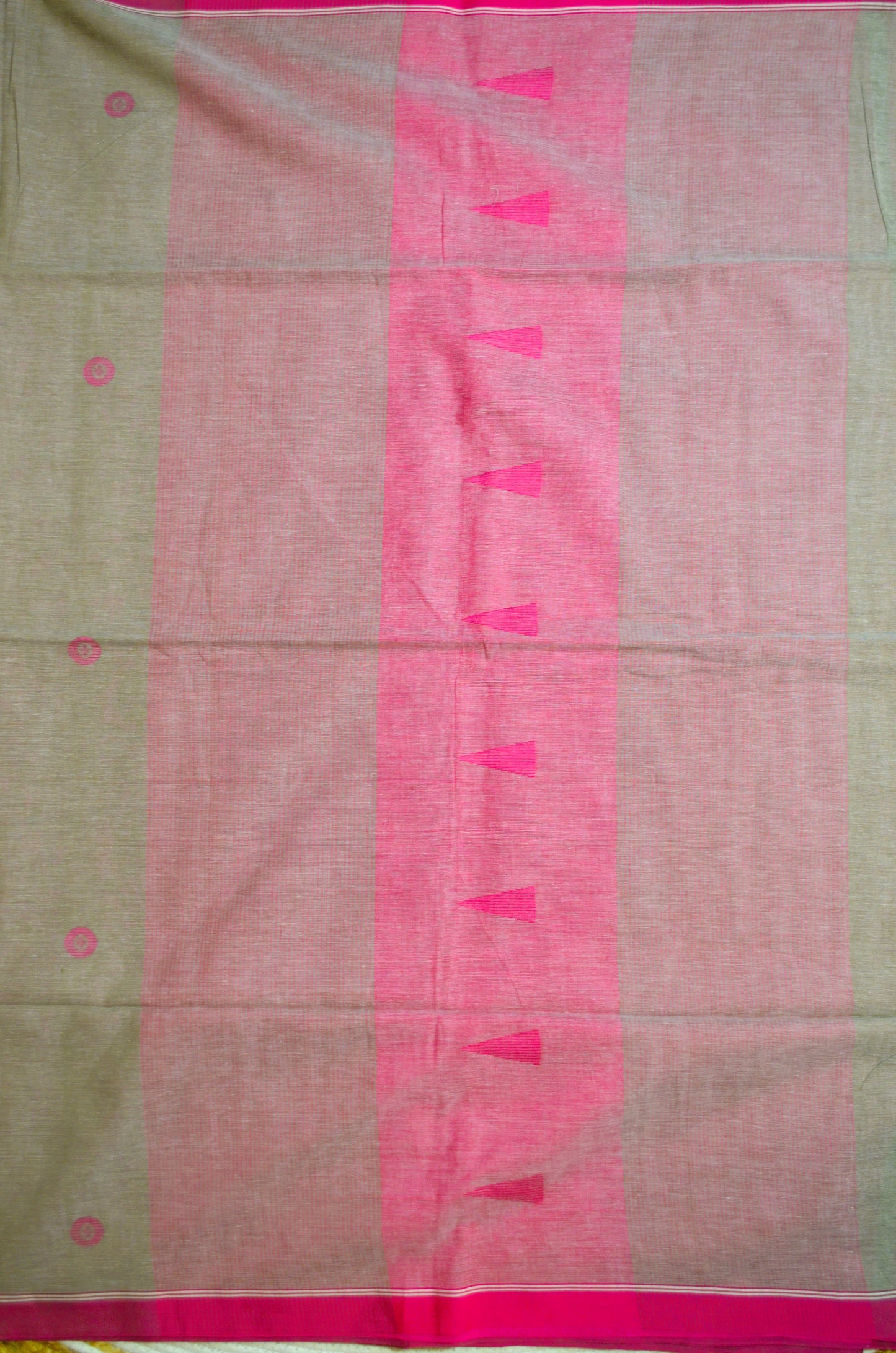 Dark Beige Buttery Mul Cotton Bengal Khadi Handloom Saree