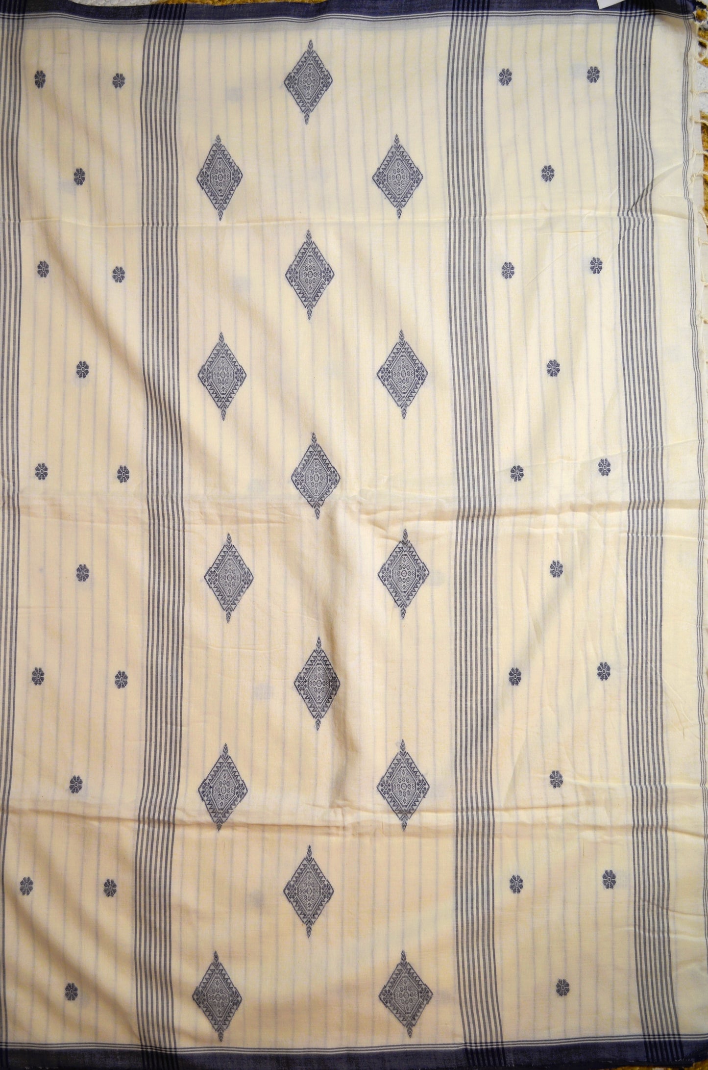 Cream Buttery Mul Cotton Bengal Muslin Handloom Saree