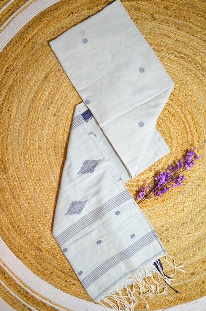 Light Pista Buttery Mul Cotton Bengal Muslin Handloom Saree