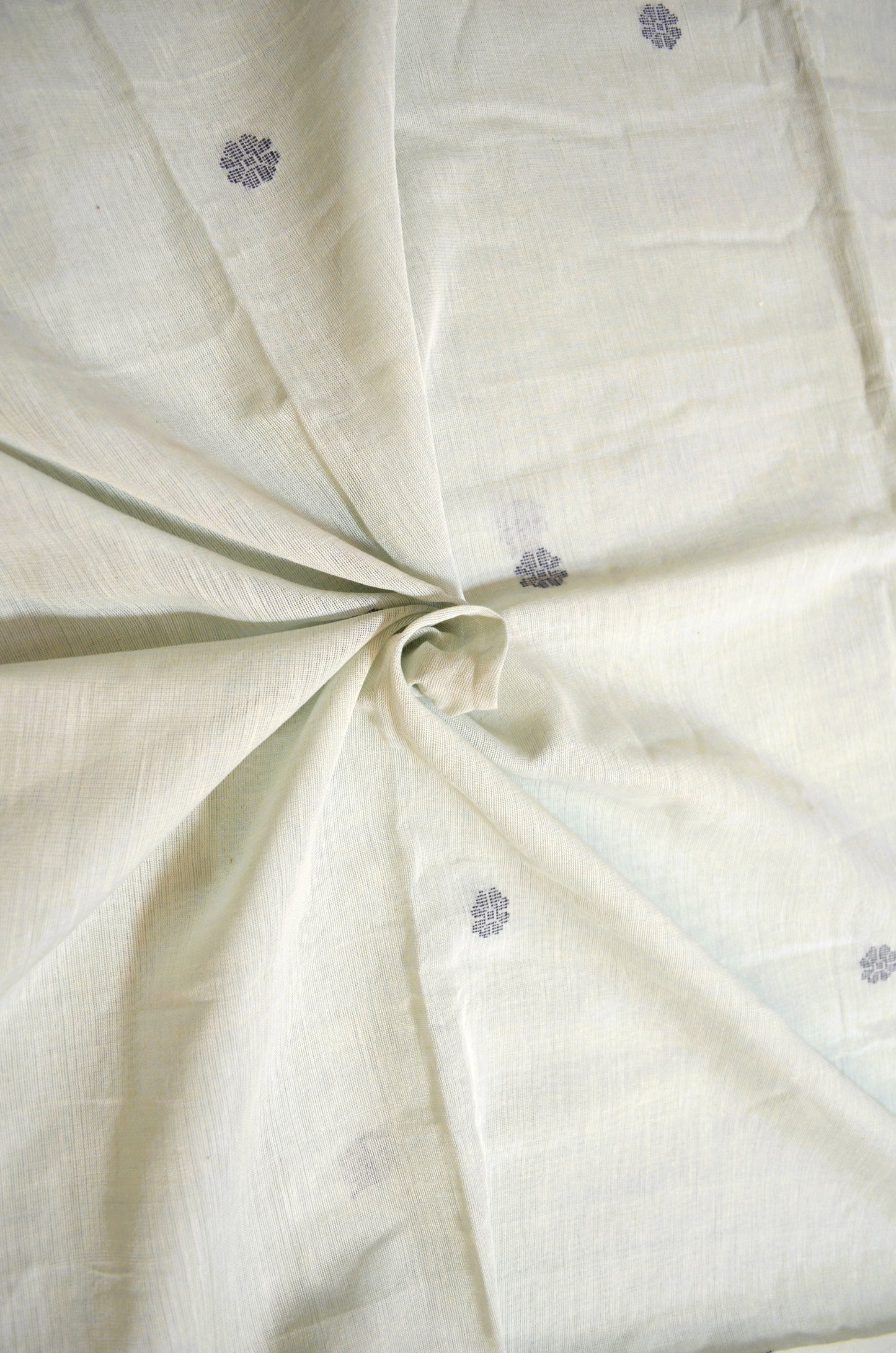 Light Pista Buttery Mul Cotton Bengal Muslin Handloom Saree