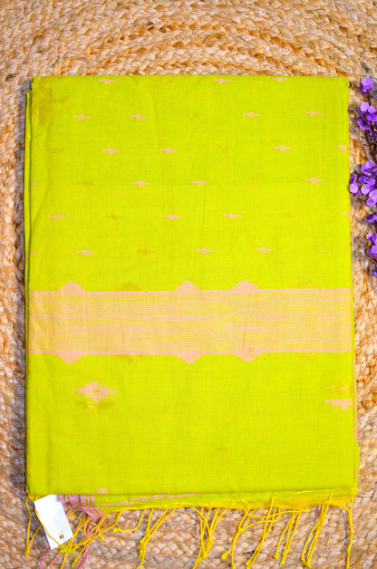 Lemon Green Buttery Mul Cotton Bengal Jamdani Handloom Saree