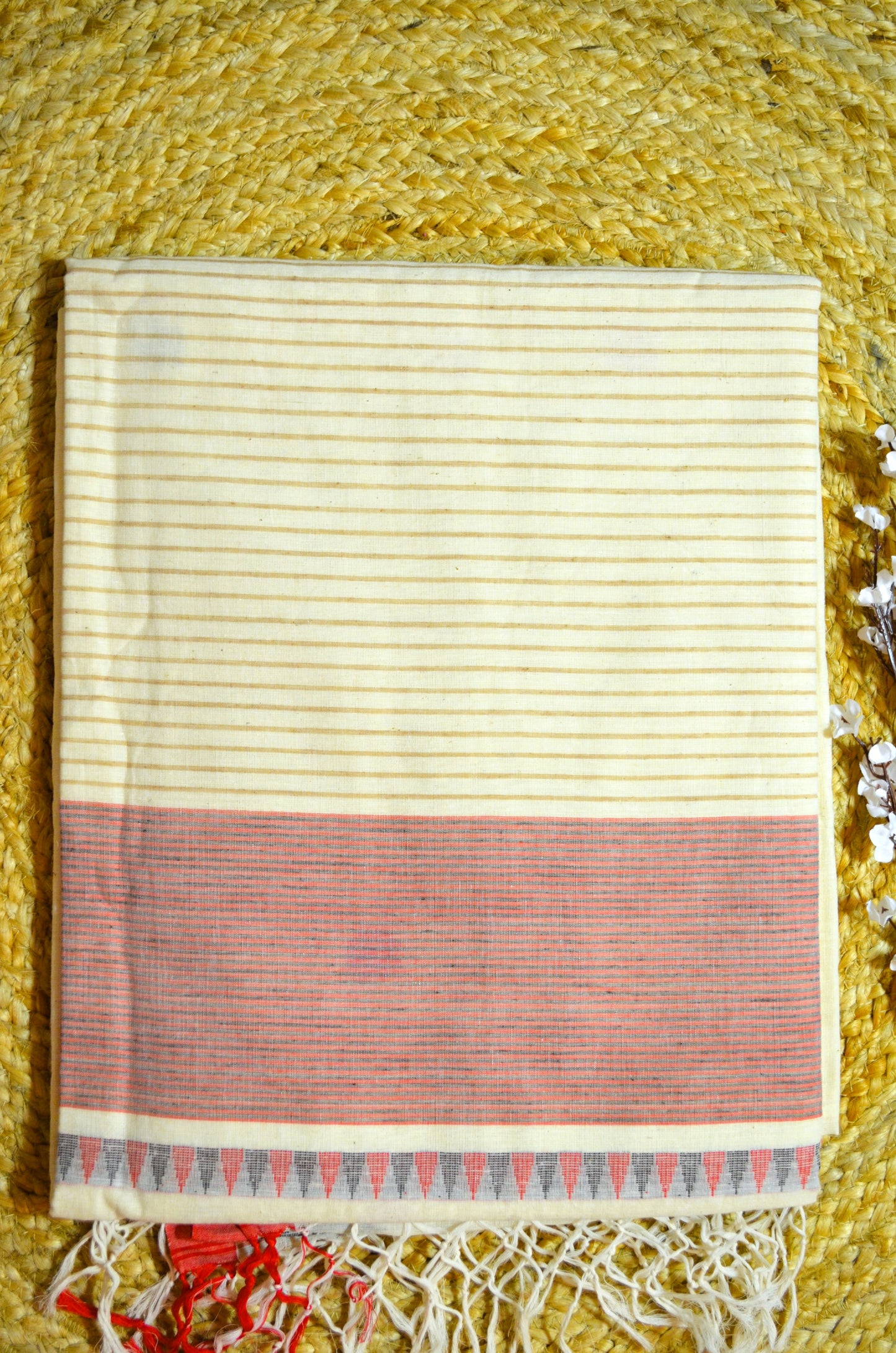 Cream Buttery Mul Cotton Bengal Muslin Tangail Handloom Saree