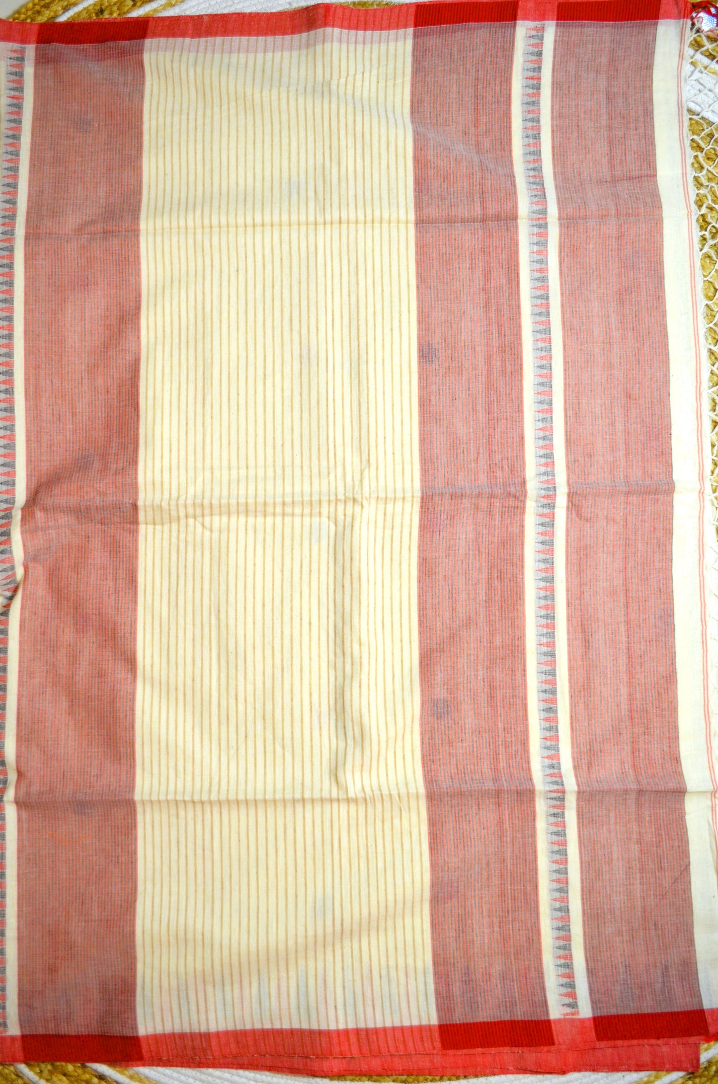 Cream Buttery Mul Cotton Bengal Muslin Tangail Handloom Saree