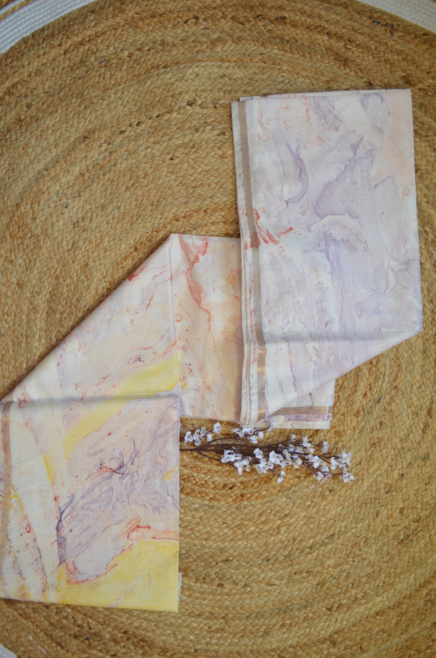 White Marble Print Vegan Silk Handloom Saree