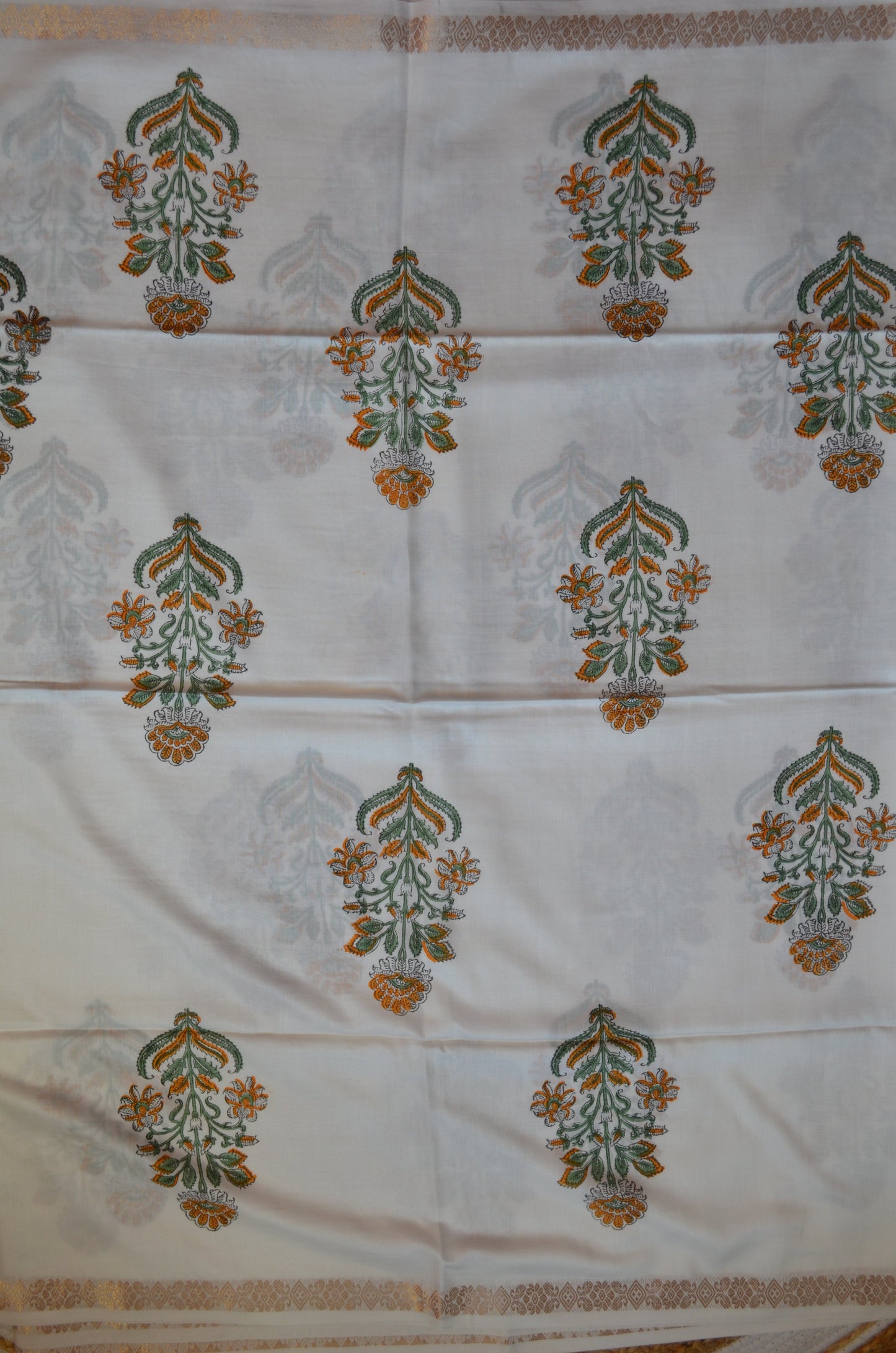 White Floral Print Vegan Silk Handloom Saree