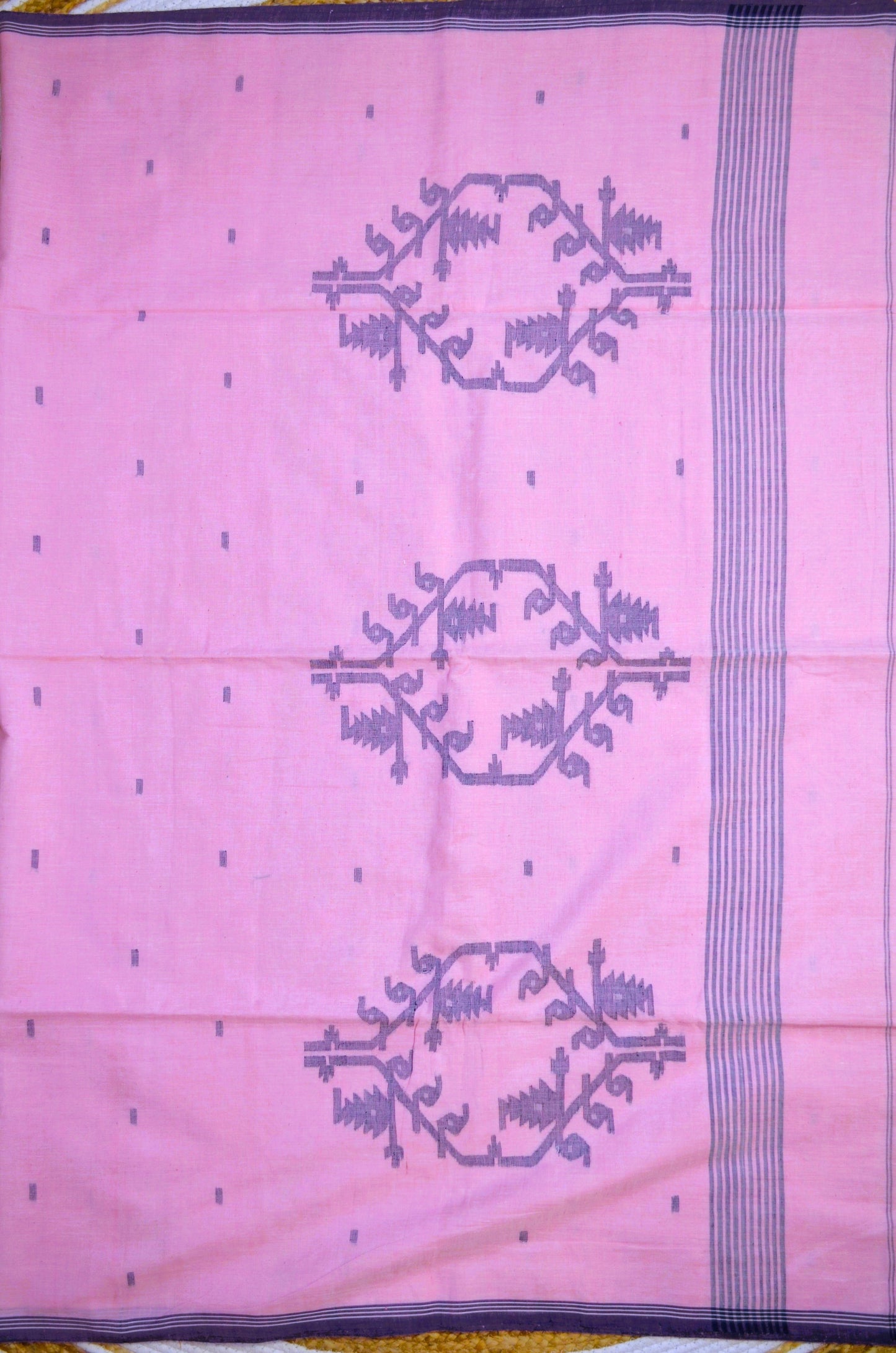 Pink Buttery Mul Cotton Bengal Jamdani Handloom Saree