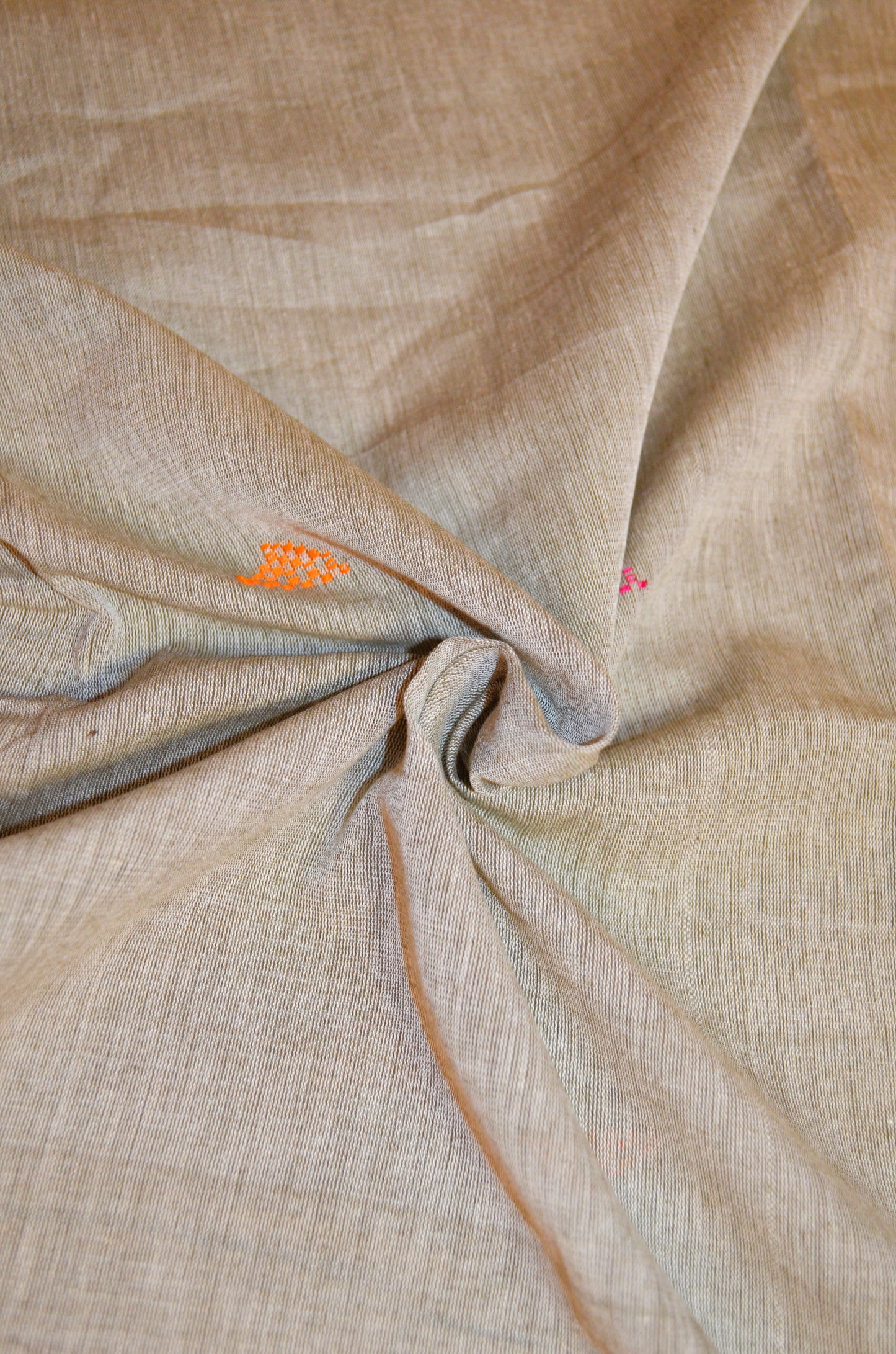 Dark Beige Buttery Mul Cotton Bengal Muslin Handloom Saree