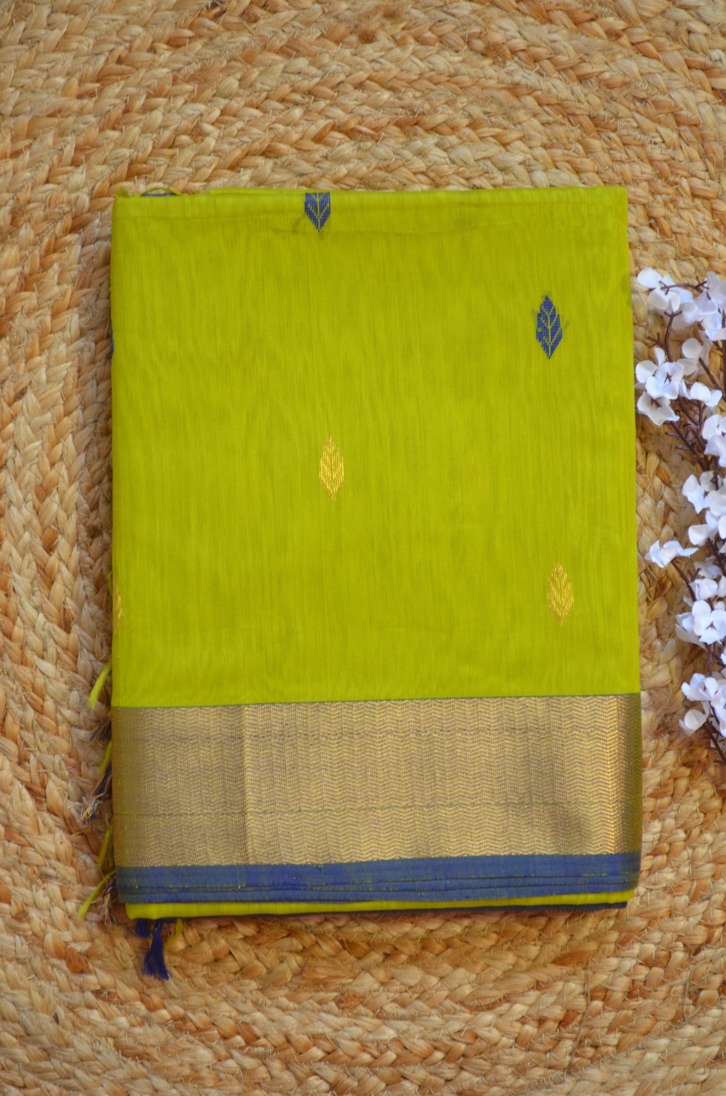 Lemon Maheshwari Pure Silk Handloom Saree with Metal Zari