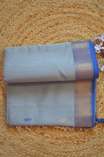 Grey Maheshwari Pure Silk Handloom Saree with Thread and Metal Zari
