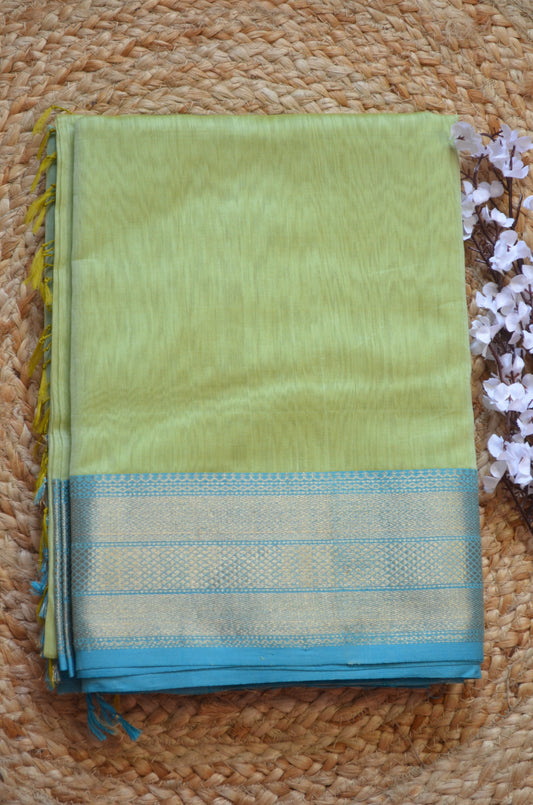 Light Pista Maheshwari Pure Silk Handloom Saree with Metal Zari