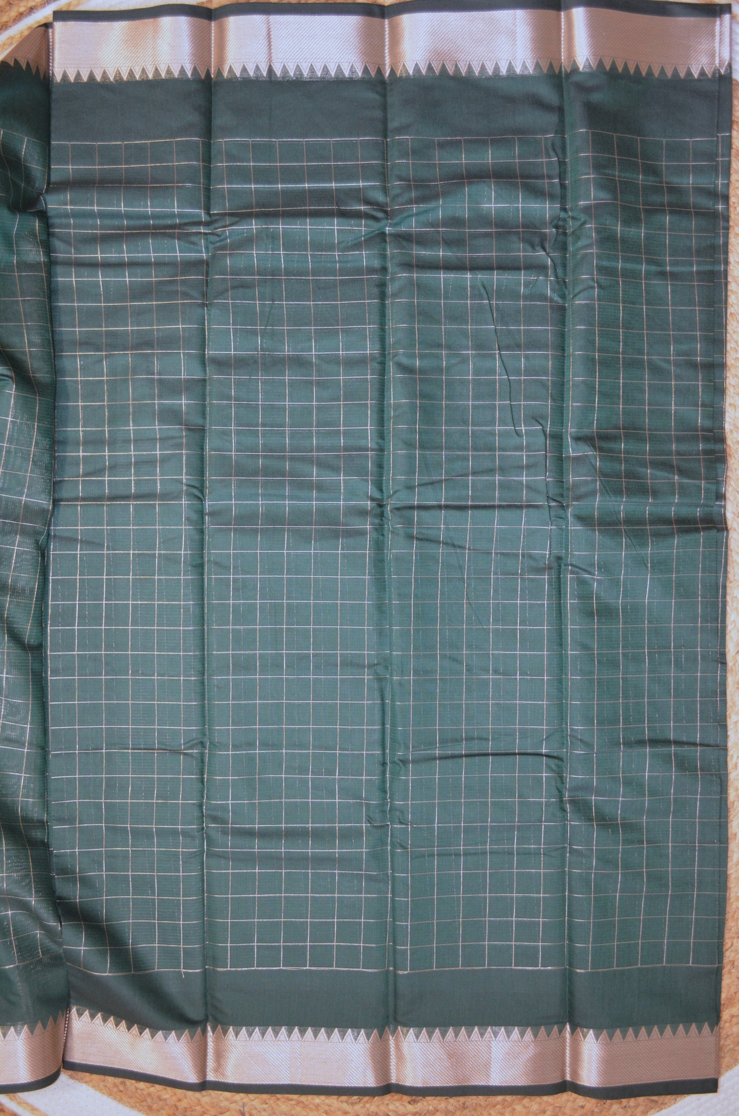 Jungle Green Mangalagiri Checks Cotton Silk Handloom Saree