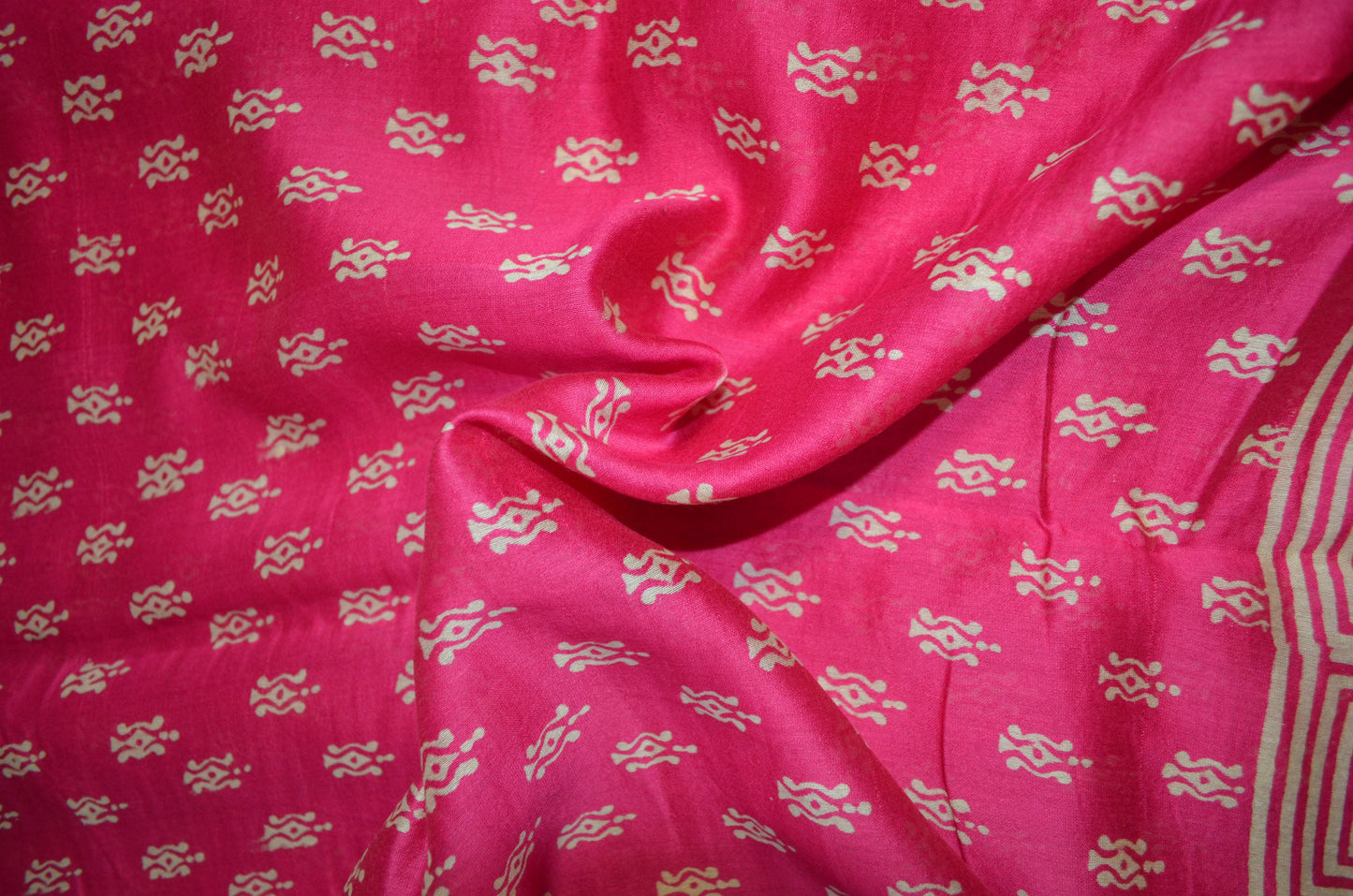 Magenta Bapta Cotton Silk Handloom Saree