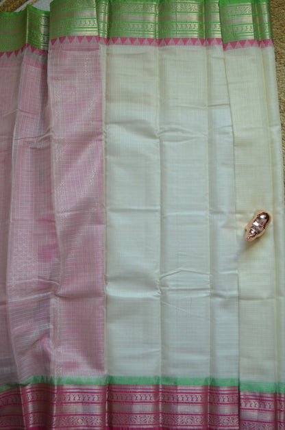 Cream Magenta and Green Kota Gadwal Cotton Silk Handloom Saree
