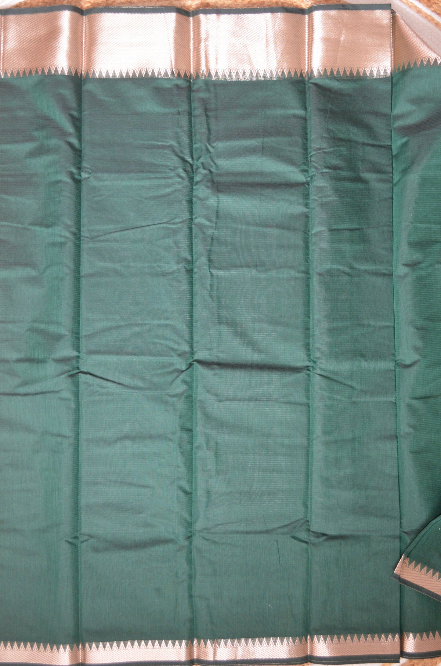 Jungle Green Mangalagiri Cotton Silk Handloom Saree