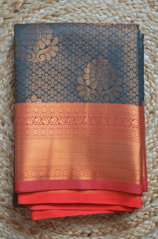 Jungle Green Jacquard Kanjivaram Silk Saree
