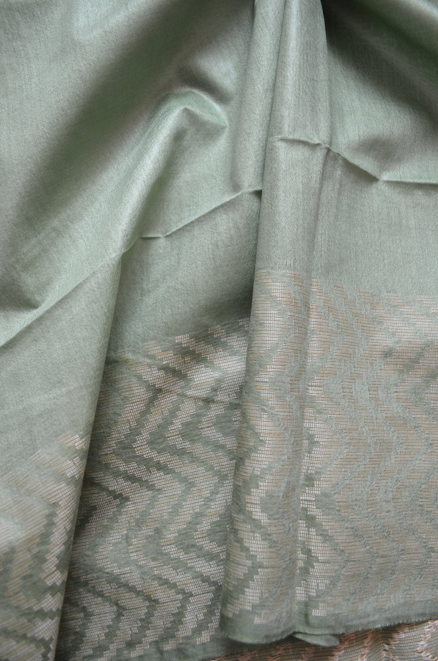 Olive Contemporary Thread Work Vegan Silk Handloom Saree