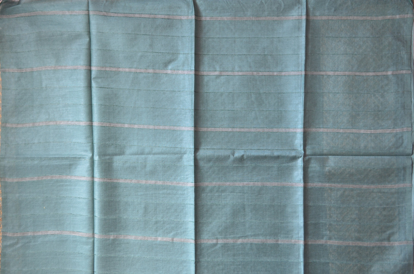 Bottle Green Contemporary Thread Work Vegan Silk Handloom Saree