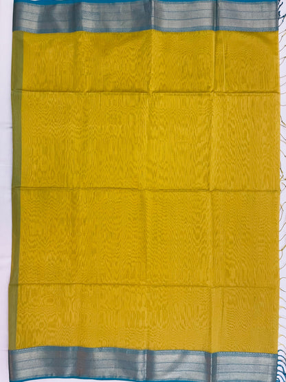 Sunflower Yellow Maheshwari Pure Silk Handloom Saree with Metal Zari