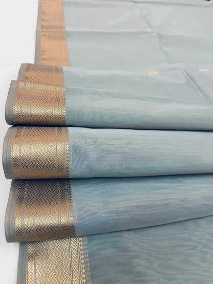 Grey Maheshwari Pure Silk Handloom Saree with Metal Zari