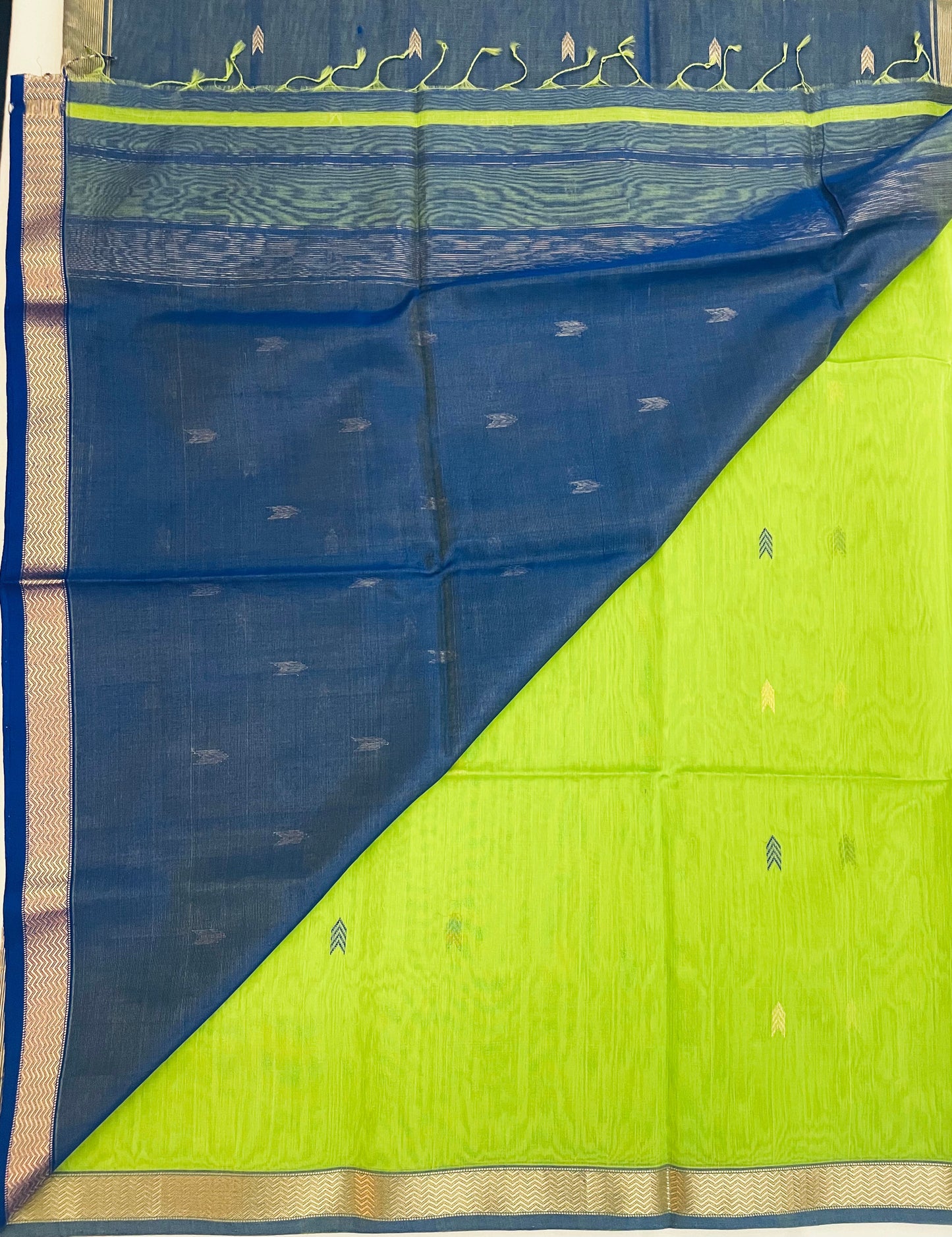 Lemon Green Maheshwari Pure Silk Handloom Saree with Metal Zari