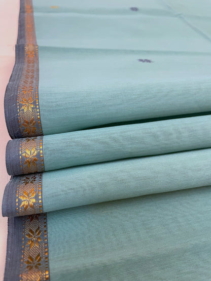 Light Teal Maheshwari Pure Silk Handloom Saree with Metal Zari