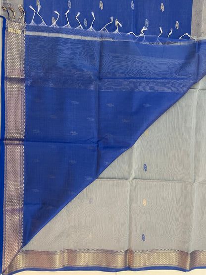 Grey Maheshwari Pure Silk Handloom Saree with Thread and Metal Zari
