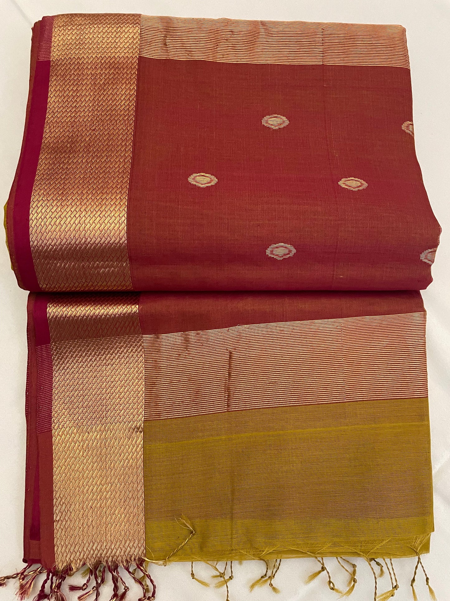 Mustard Maheshwari Pure Silk Handloom Saree with Metal Zari