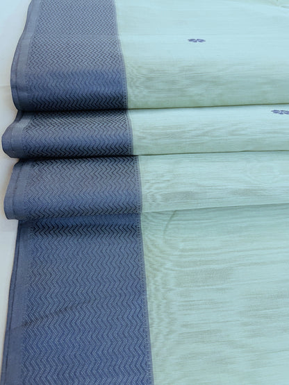 Light Teal Maheshwari Pure Silk Handloom Saree with Thread Zari